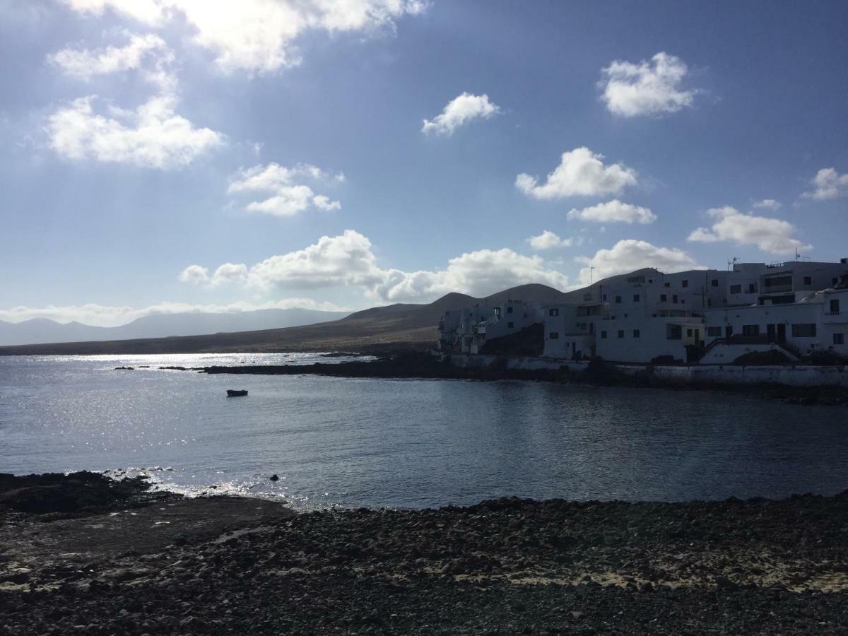 فيلا Casa Pura Vida Y El Mar Caleta de Caballo المظهر الخارجي الصورة